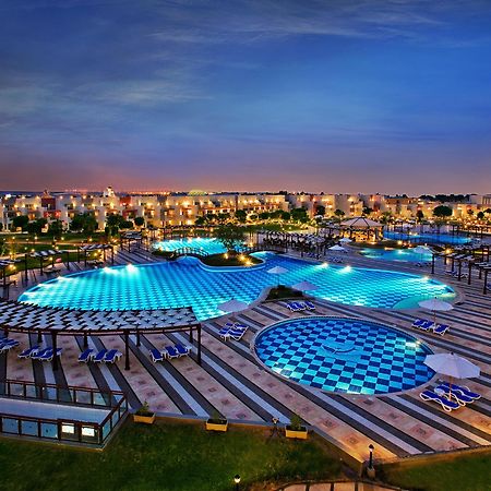 Sunrise Crystal Bay Resort -Grand Select (Adults Only) 후르가다 외부 사진 Hilton Sharm El Sheikh Resort